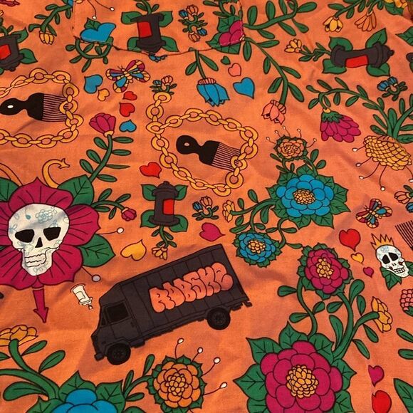 Roberto Lugo All Gender Floral Skulls and Trucks rayon Button Down Shirt Size 3x - Picture 3 of 11